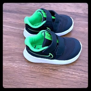 ❣️Brand new toddler Nike shoes❣️